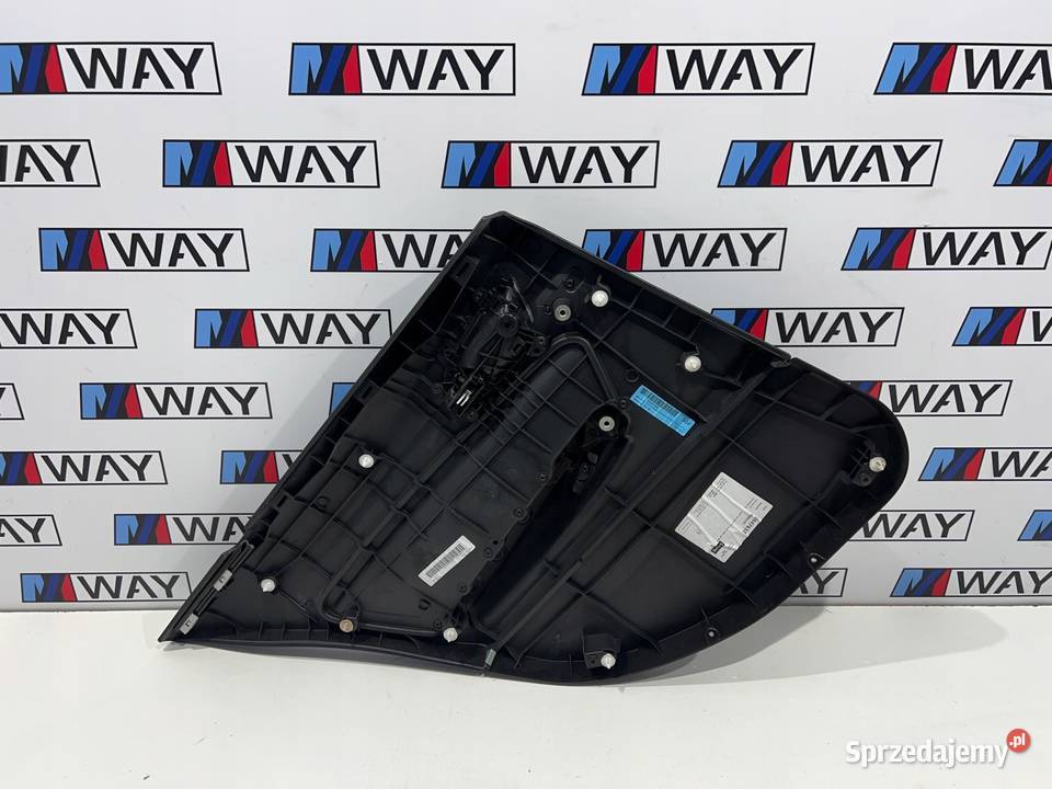 BMW F20 BOCZEK TAPICERKA DRZWI PRAWY PRZÓD