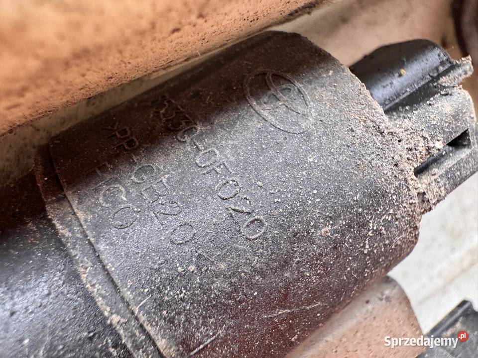 Zbiornik spryskiwaczy z pompkami Toyota Yaris Brzesko