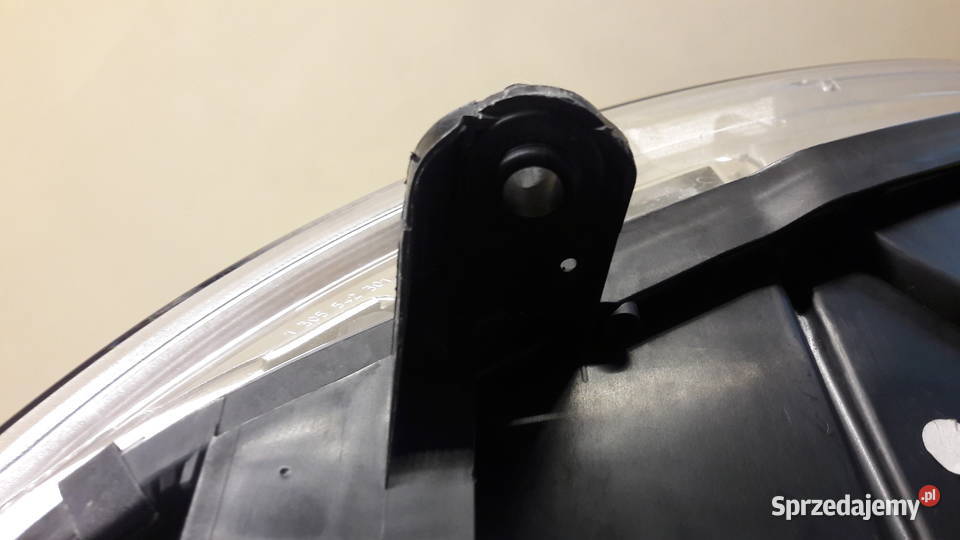Reflektor Lampa VW Golf V prawa strona Głuchołazy sprzedam
