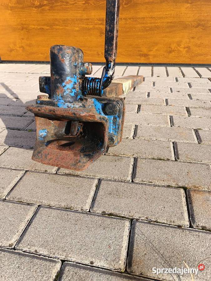Zaczep dolny listwa automatyczna nieuszkodzony Grzybki sprzedam