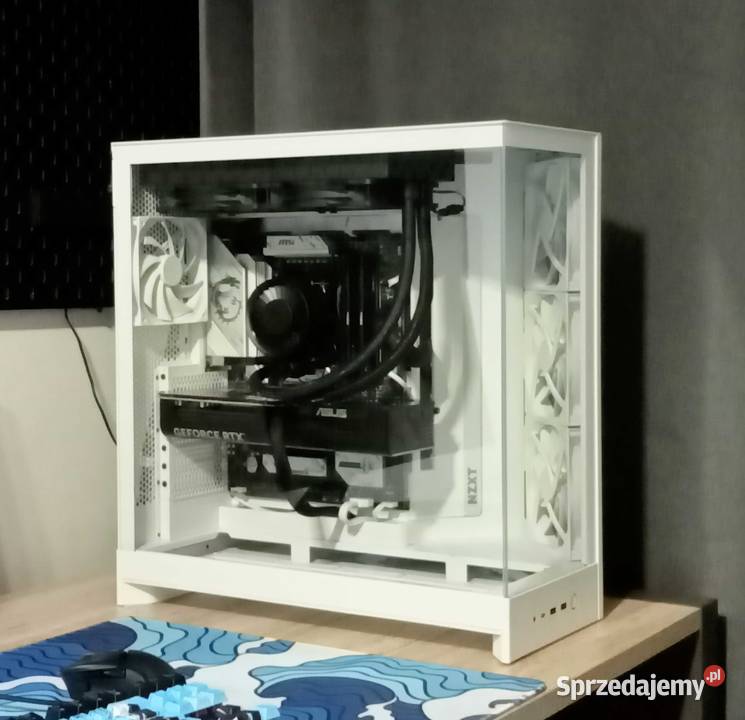 Komputer Gamingowy RTX 5070 Ryzen 7 9800X3D 32 Pamięć RAM 32 wielkopolskie Turek