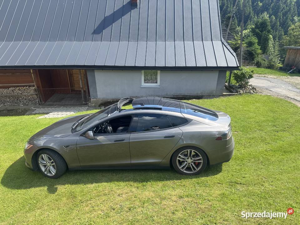 Tesla Model S 70D AWD 2016 Free Supercharging 0cm3 Jeleśnia