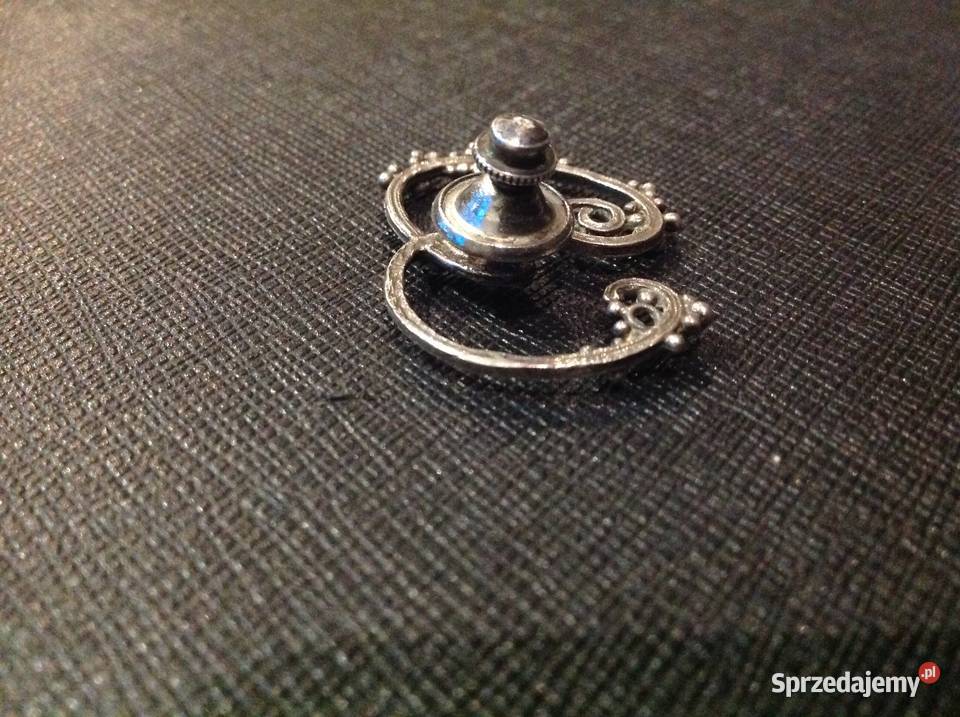 Broszka Wpinka Inicjał Litera E Vintage Nowa Sól