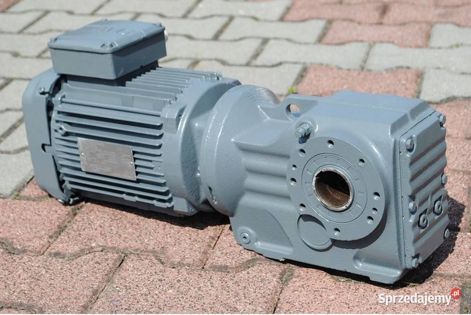 Motoreduktor kątowy 15kw 50obrmin firmy SEW Kargowa sprzedam