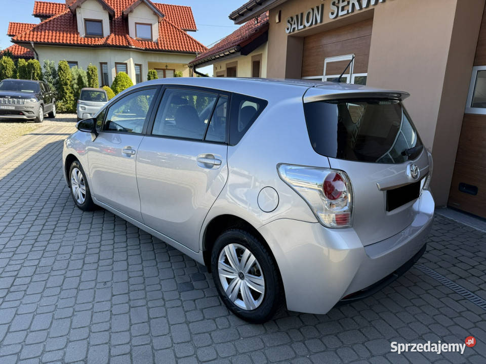 Toyota Verso 16 112 Klima Kamera Navi 7osobowy ESP