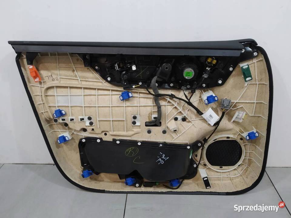 TAPICERKA BOCZEK PRAWY PRZÓD PASAŻERA V60 II EU