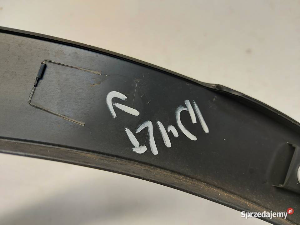 VW ID4 11A 2024r SUV 5D LISTWA NA BŁOTNIK LEWY Części samochodowe sprzedam