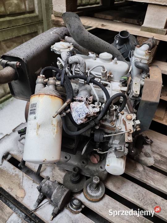 Sprzedam silnik kuboty trzy cylindrowy d 722 łódzkie Piotrków Trybunalski