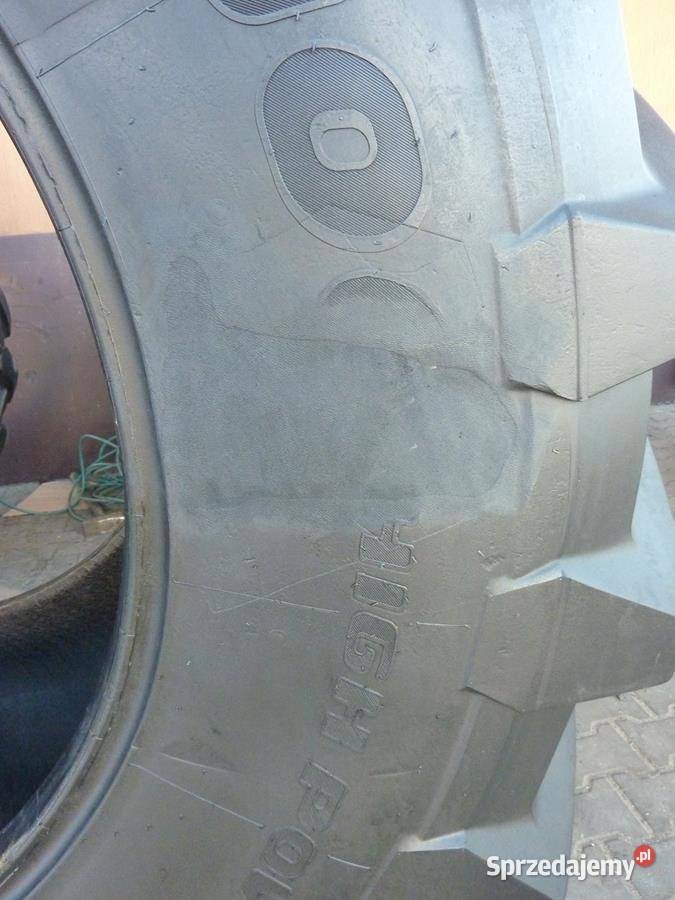 Opona używana rolnicza 90060R42 TRELLEBORG TM900 42cale Zaścianki sprzedam