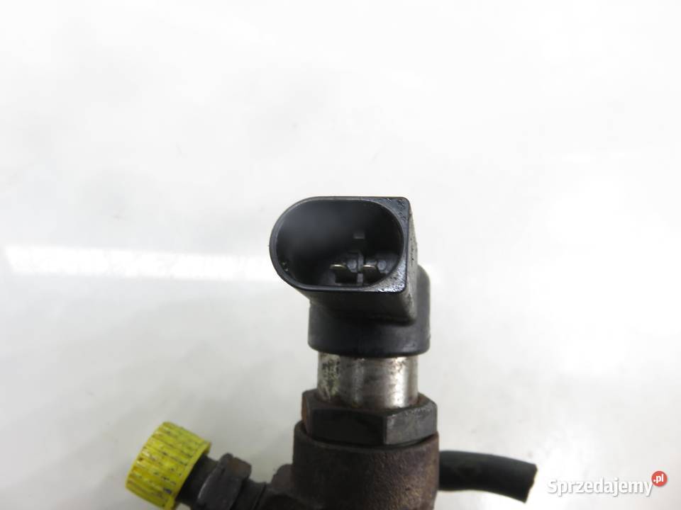 WTRYSKIWACZ RENAULT SCENIC II 15 dCi 8200380253 sprzedam