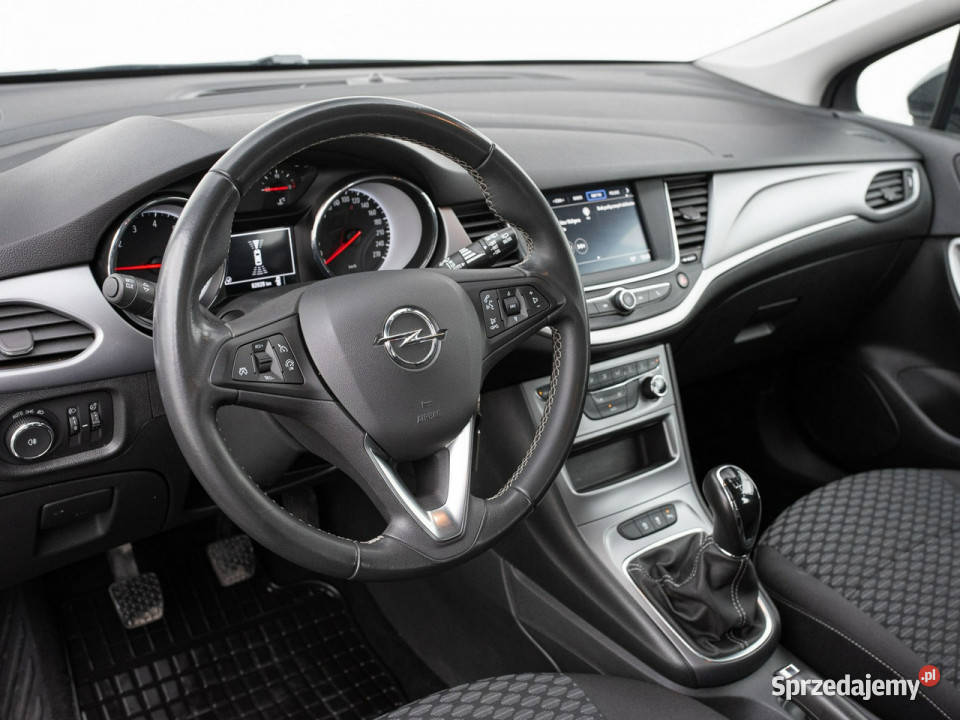 Opel Astra GD8A82612 T Edition 2 stref klima Pępowo