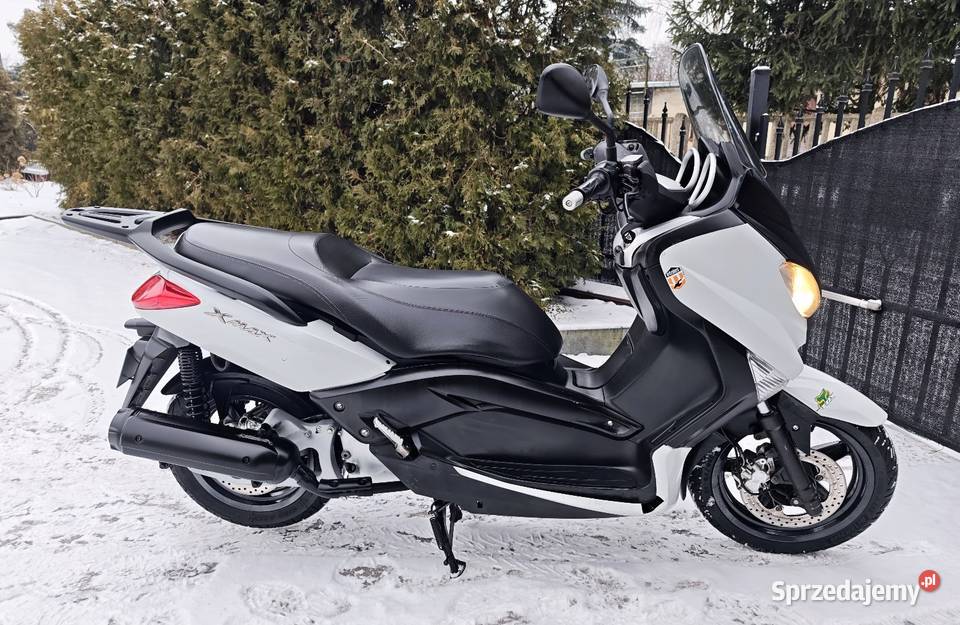 Skuter Yamaha X 125cc 2011r 21 Wtrysk 4T sprzedam