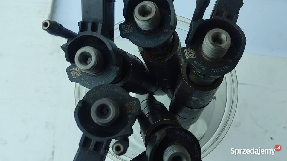 WTRYSKIWACZ WTRYSK WTRYSKI BMW E60 E53 E46 20D osobowe Włoszczowa
