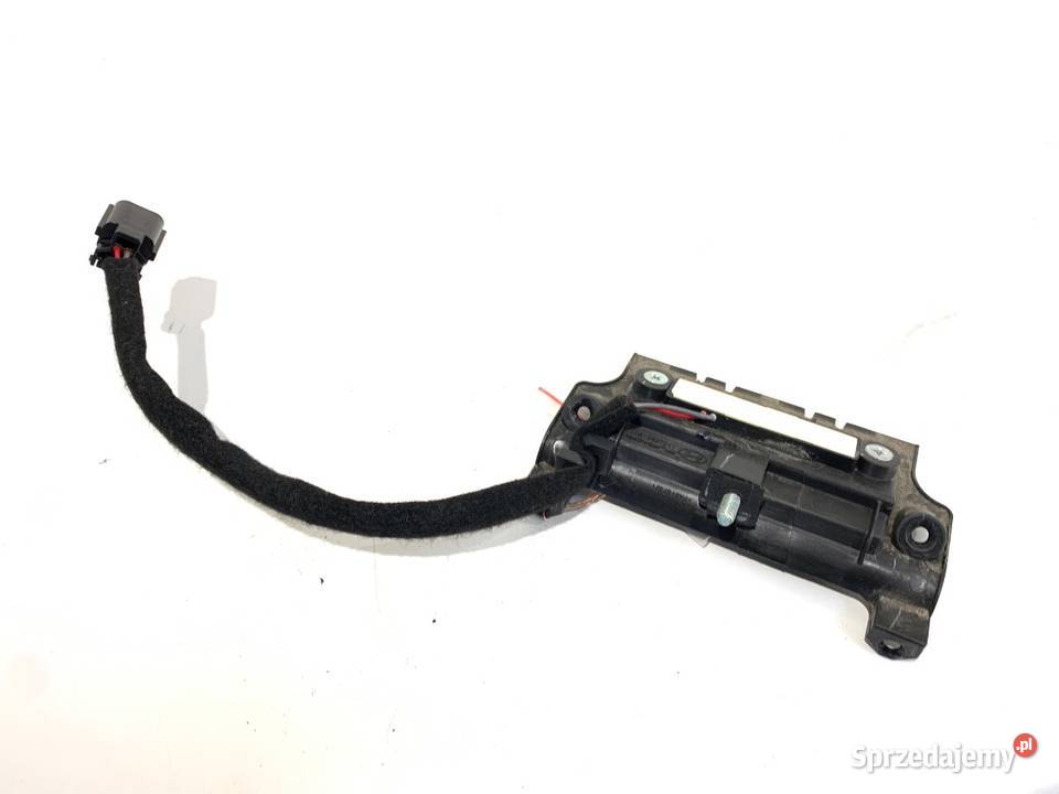 KLAMKA KLAPY TYŁ HYUNDAI i30 Hatchback sprzedam