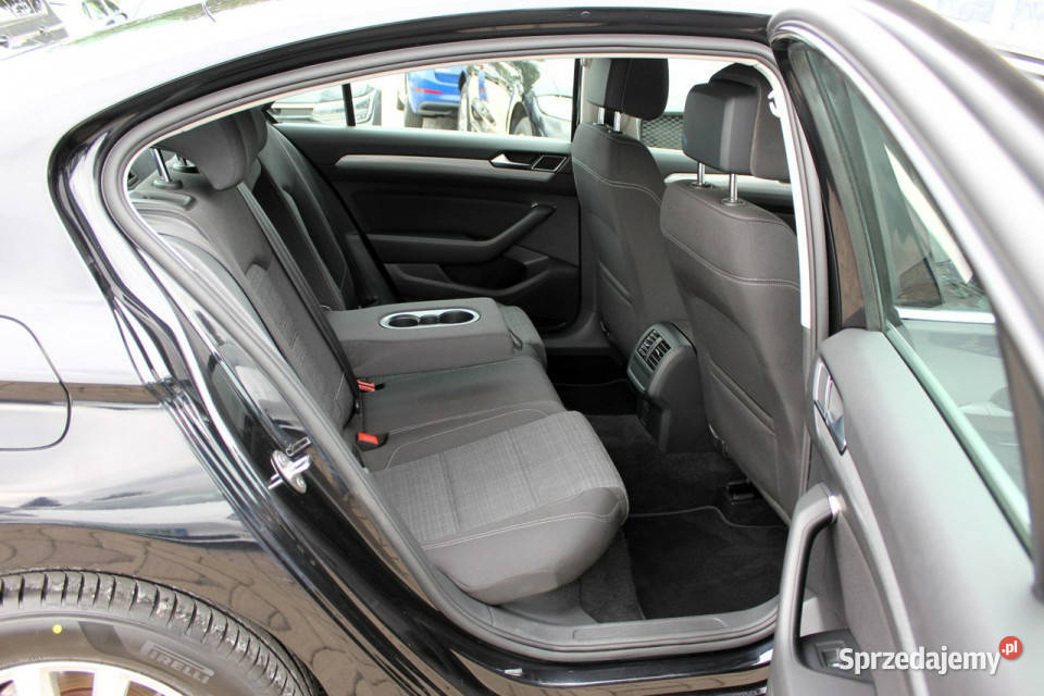 Volkswagen Passat SalonPL FV23 15TSI 150 DSG ABS Sokołów