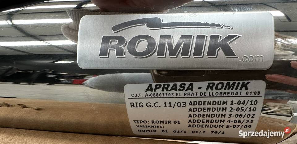 Progi Boczne Stopnie Mitsubishi Pajero IV Romik Pasłęk sprzedam