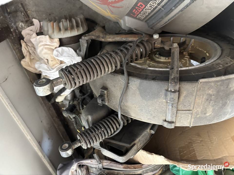 Honda lead 125 1988r zarejestrowana uszkodzony małopolskie Poznachowice Górne