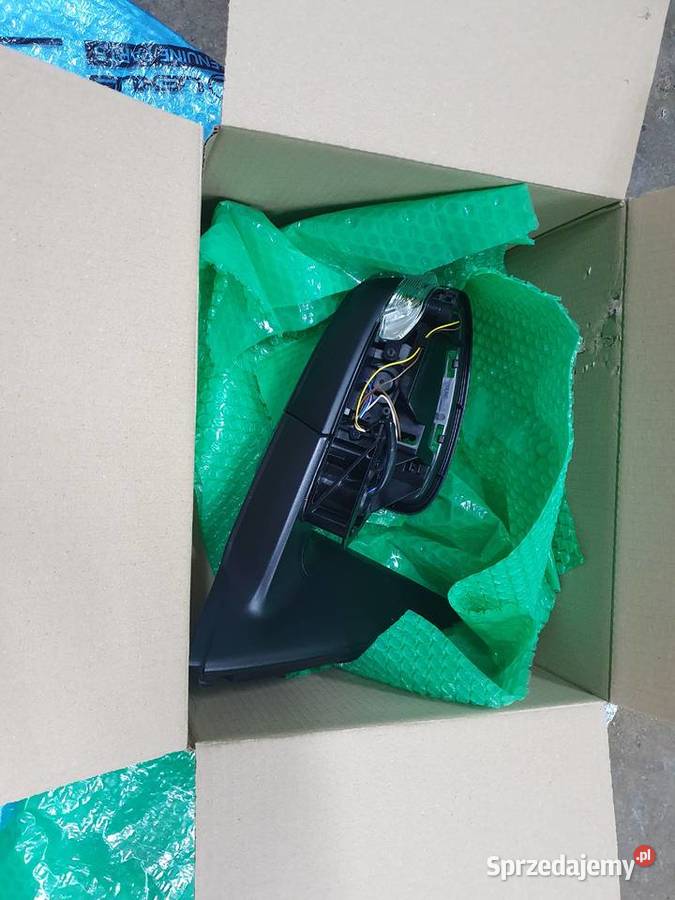 SPRZEDAM LUSTERKO PRAWE SKODA FABIA III