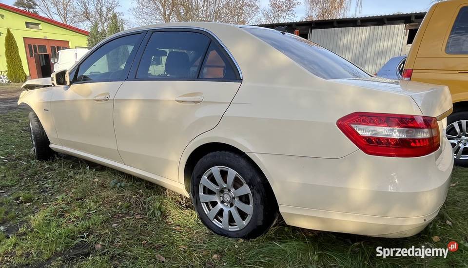 Mercedes W212 E220 CDI AVANTGARDE automatyczna Poddębice