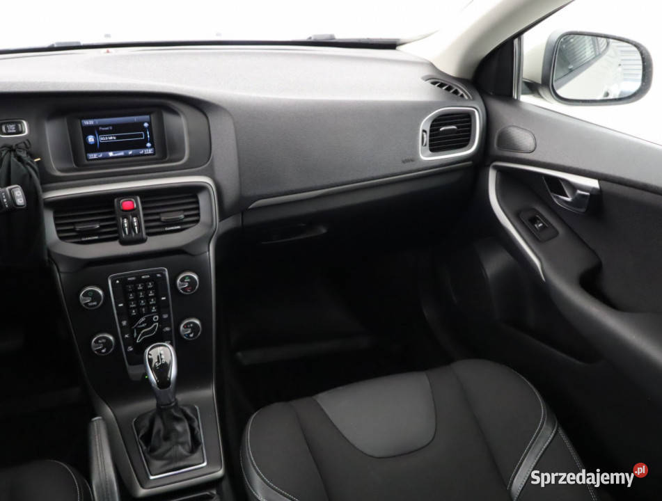 Volvo V40 20 D2 Hatchback dolnośląskie Bielany Wrocławskie