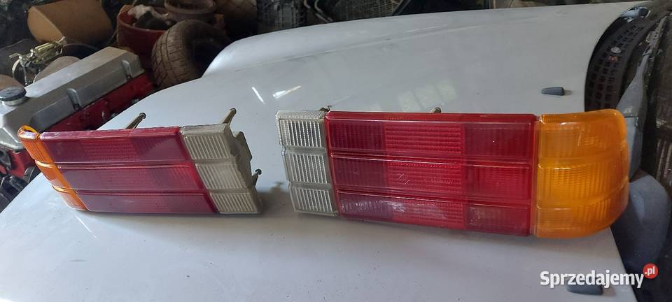 Opel rekord E Lampy tylne Lampy tylne łódzkie sprzedam