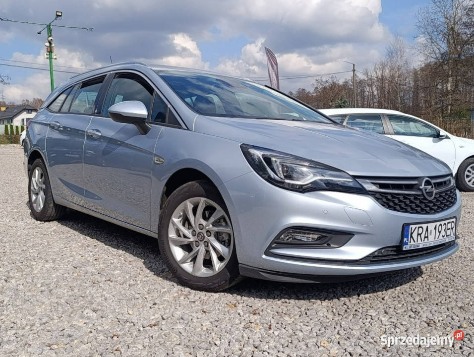 Opel Astra Astra Sports Tourer Bezwypadkowa mały wielofunkcyjna kierownica małopolskie Dulowa