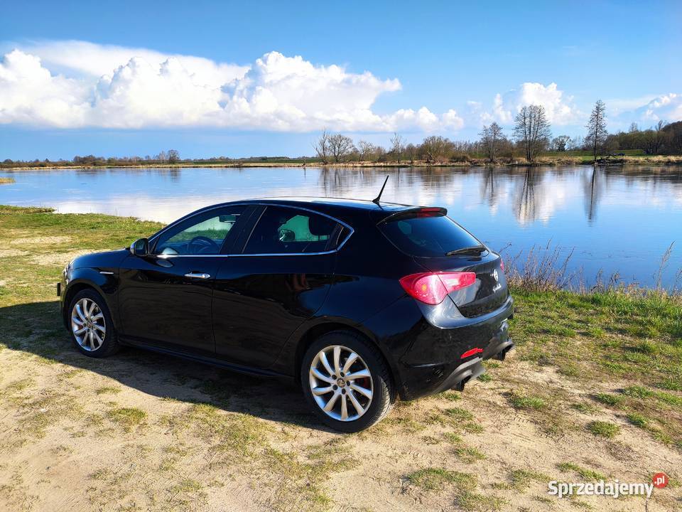 Alfa Romeo Julietta 2012 Czarny manualna Warszawa