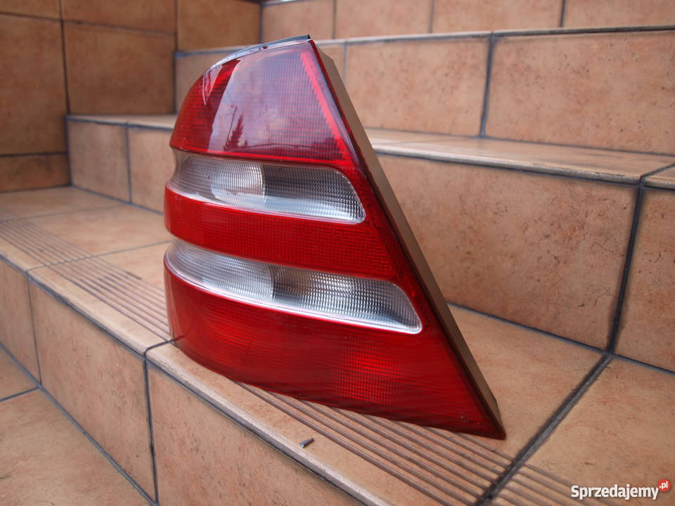 Mercedes Sklasa W220 Lampa tylna lewa 19982003r lampy tylne Oświetlenie Kalisz