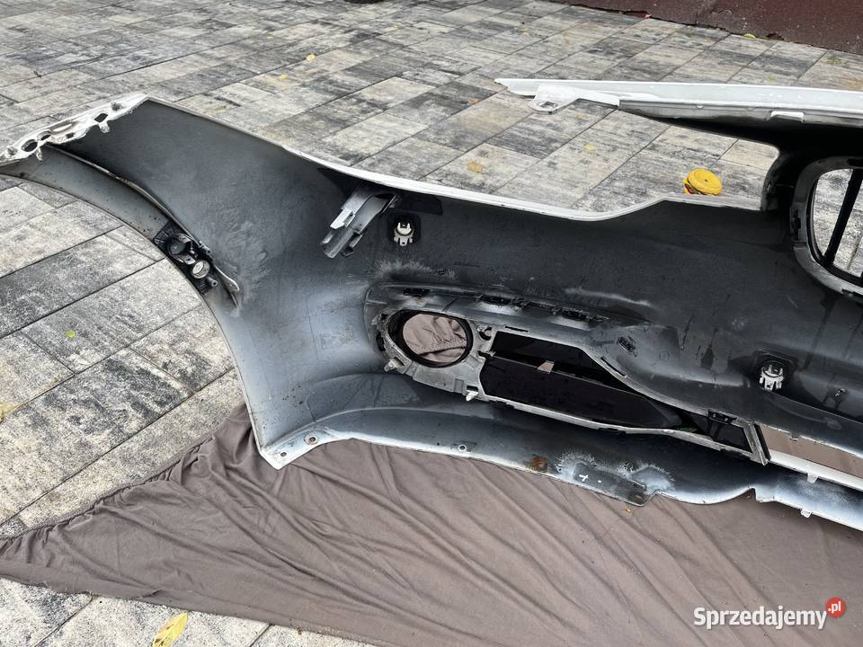 Zderzak przedni BMW F30 sport line OE osobowe Goszczanów