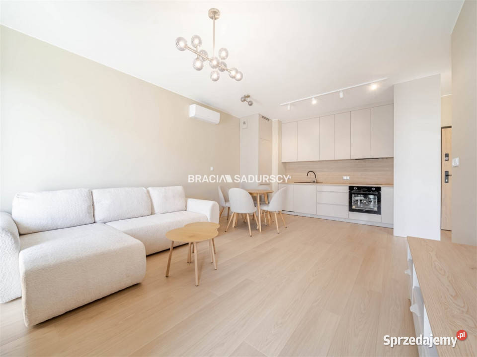 Mieszkanie Kraków Cieszyńska 4321m2 apartamentowiec