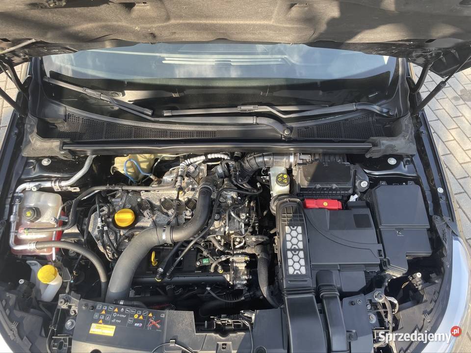 Renault Megane 12 Turbo 2016 mały przebieg 101KM Chełm sprzedam