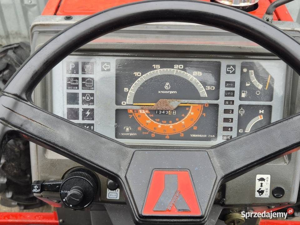 Traktorek traktor YANMAR F235D 23 44 z Małuszyn