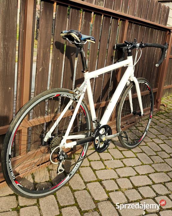Szosa GOTOWA DO JAZDY kolarka NOWY LAKIER rower