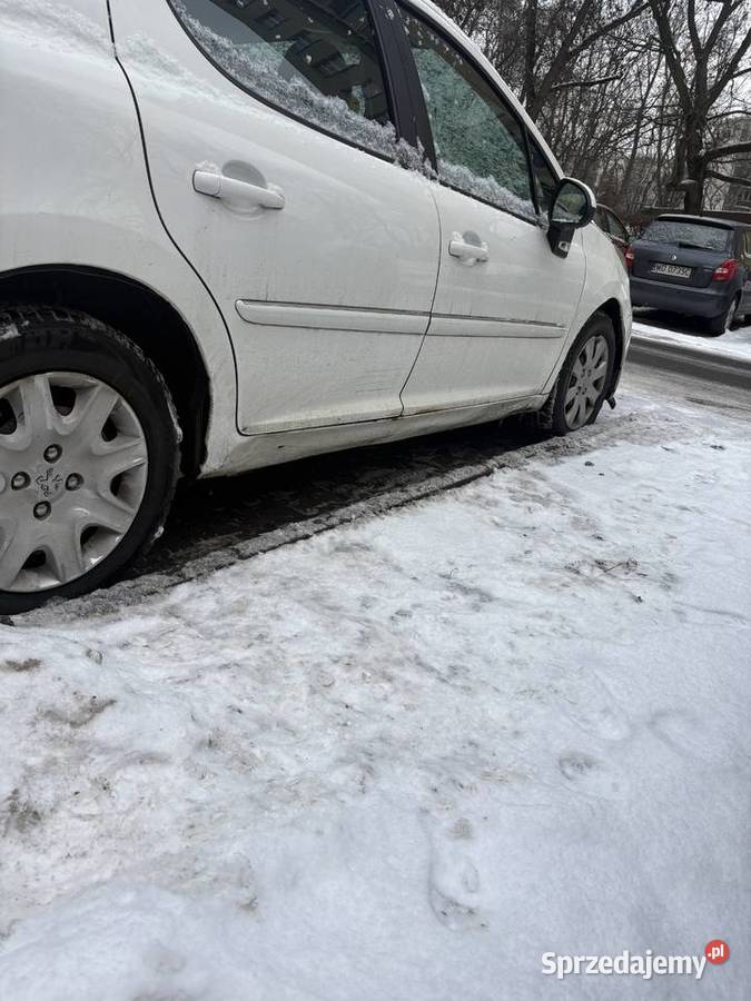 Peugeot 207 2013r 14hdi lift okazja 207 mazowieckie Warszawa sprzedam
