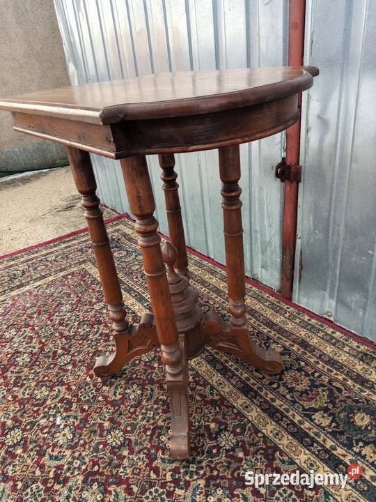 Stolik sprzedam Borówno
