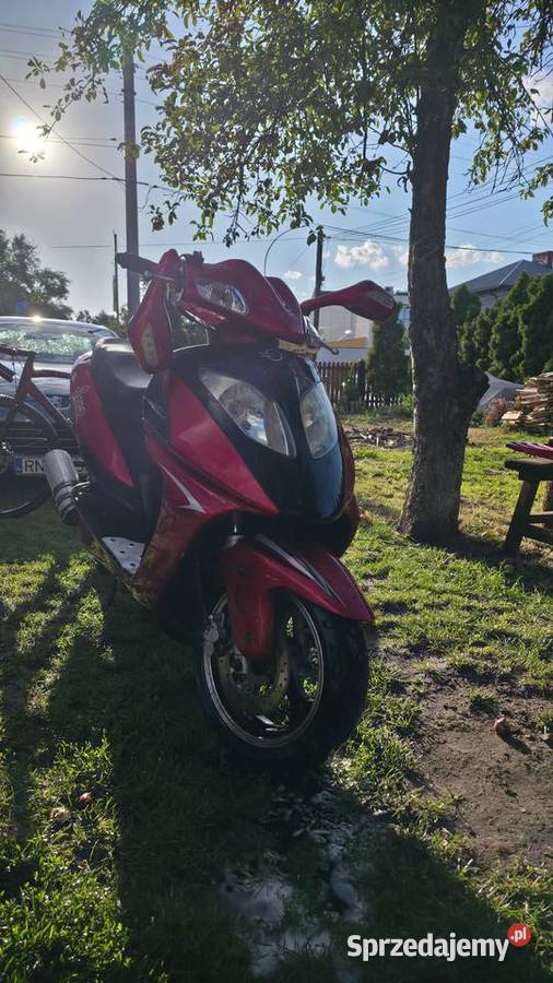 Skuter Ferro 50 4t zarejestrowany OC do 0627 Rok produkcji 2008 Motoryzacja Rudnik nad Sanem