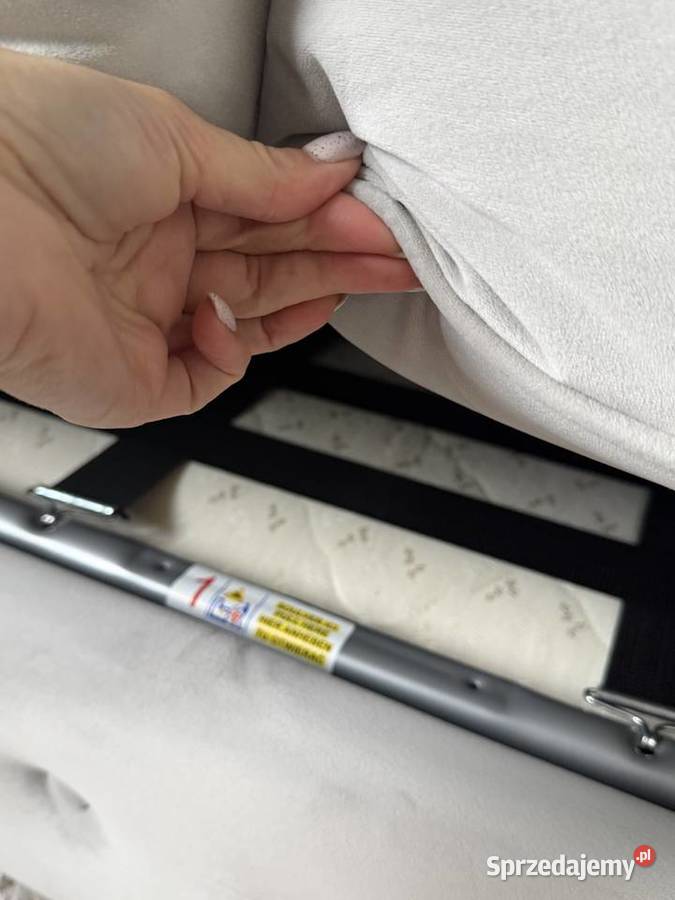 Sprzedam przepiękną kanapę Sofa Room stan 92cm Gdynia