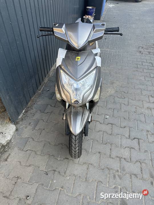 Skuter 50 Motocykle, skutery, quady Nowy Goniwilk sprzedam
