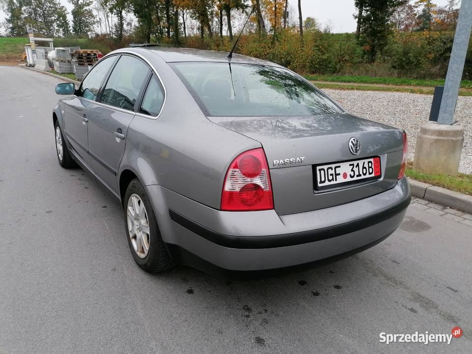 VW Passat B5 FL 16 Limuzyna Trendline Passat Przysucha sprzedam