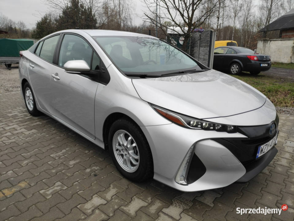 Toyota Prius 44 V 2023 czujnik martwego pola Stare Budy