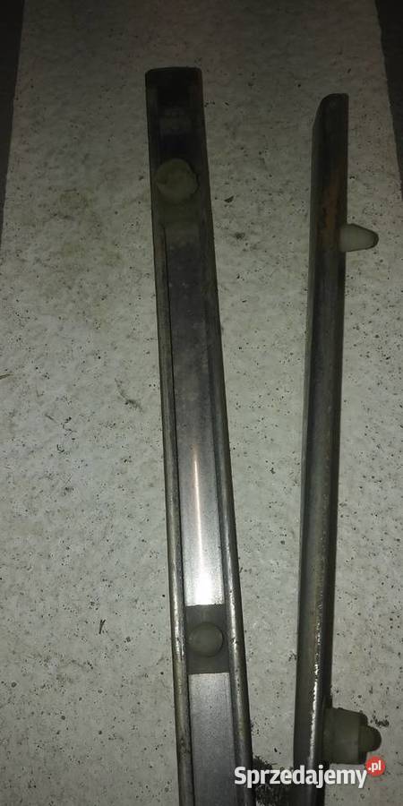 Audi 80 B1 2 listwy boczne listwa boczna chrom Pozostałe mazowieckie Wilga sprzedam