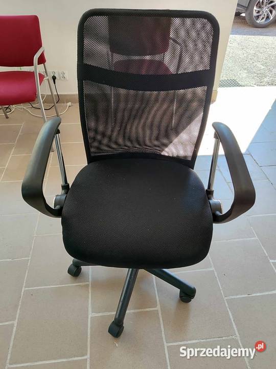 Fotel biurowy czarnym Warszawa