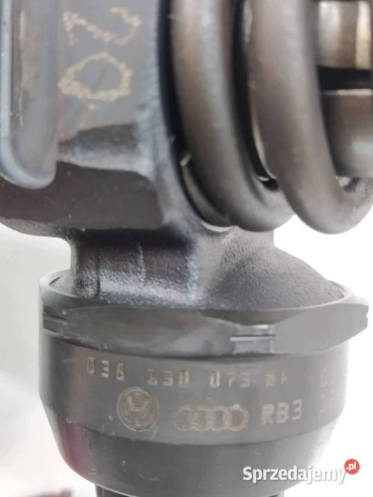 POMPOWTRYSKIWACZ 038130073BA 19 TDI Audi A4 II