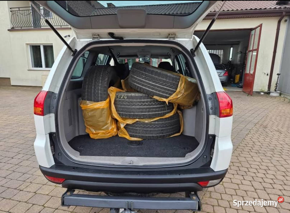 Mitsubishi pajero sport Rybno