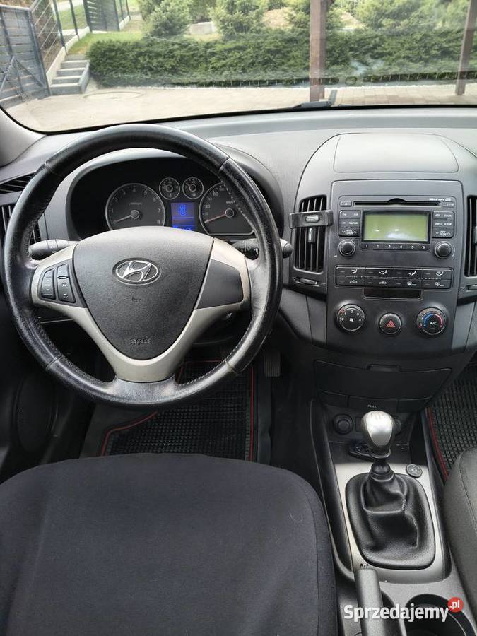 Hyundai i30 lpg manualna Wola Łużańska sprzedam