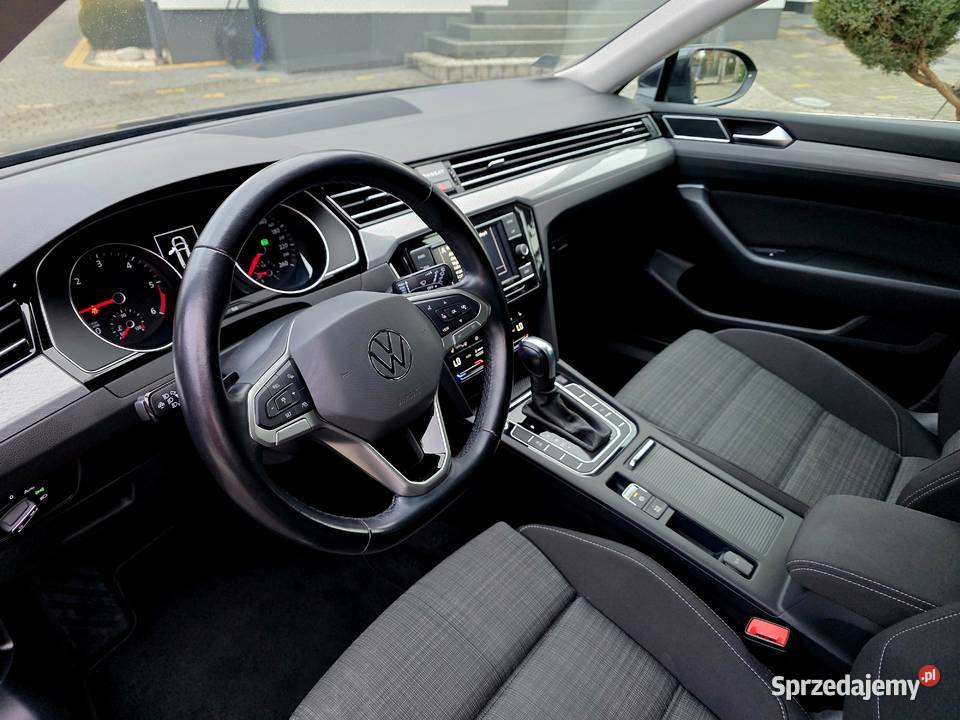 VOLKSWAGEN PASSAT EVO Business 20 TDI 150 Automa 106858km Będzin