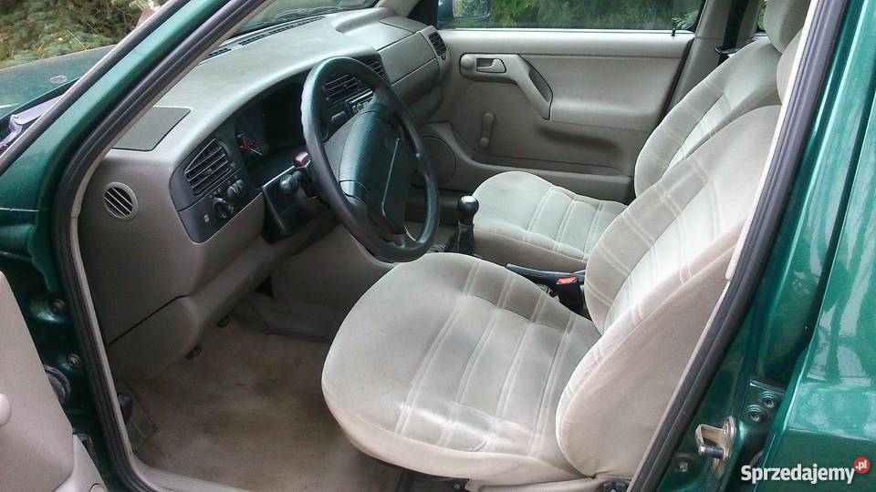 Volkswagen Golf 3 USA MEXICO 20 115 LPG 20 JAHRE manualna Golf Bychawa sprzedam