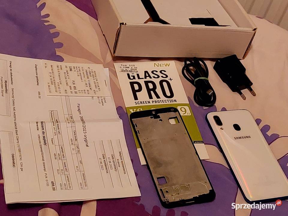 Sprzedam sprawny samsung Galaxy A 40 komplet Ząbki