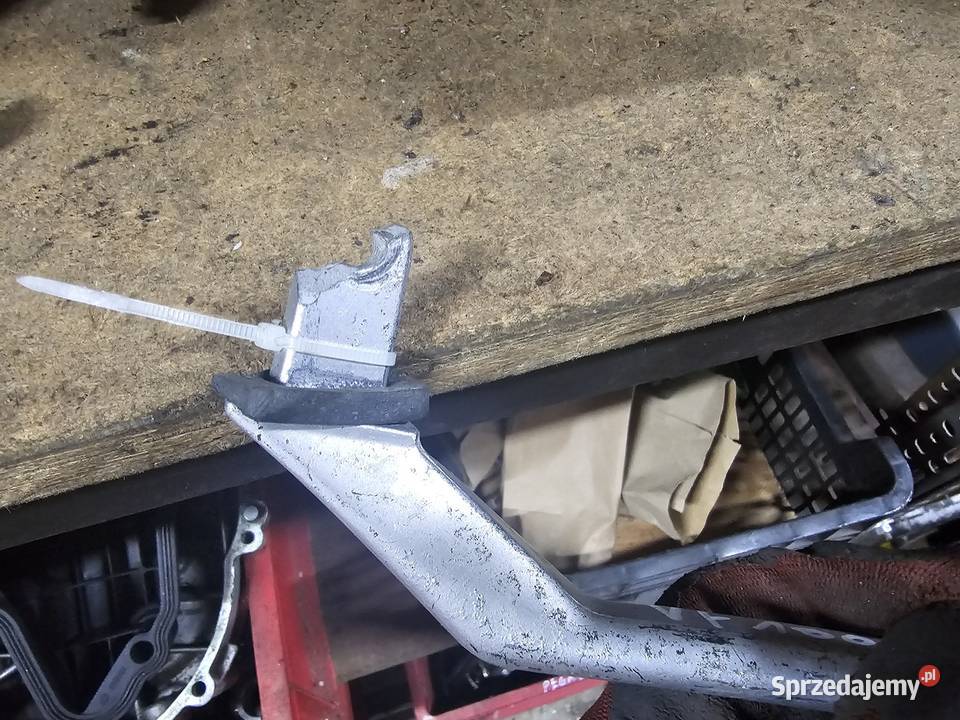 Honda vf1000f uchwyt rączka pasażera lewa vf Elementy nadwozia Jelenia Góra
