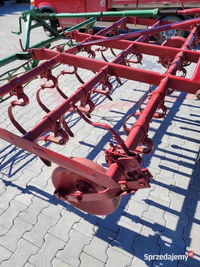 Kultywator Kamieniec Ząbkowicki